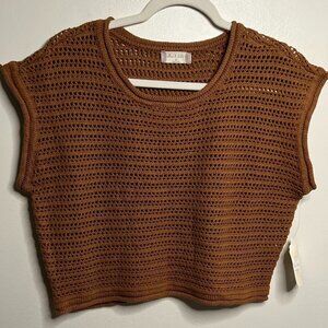 Altar'd State KARA Boxy Vest in Chestnut Color Size M